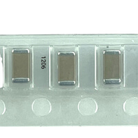 CC1206KKX7RCBB102 Cap 1nF 1kV X7R 10% SMD-1206 PHYCOMP