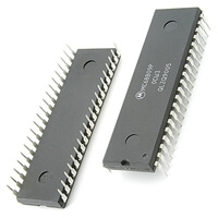 MC68B09P 8Bit NMOS UPC With Clock DIP40 MOTOROLA BULK