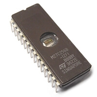 M27C256B-12F1 256Kbit UV EPROM DIP28CW STM USED