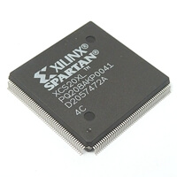 XCS20XL-4PQ208C I/O=160 , F=80MHz SMD-PQFP208 XILINX