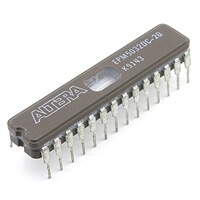 EPM5032DC-2 Programmable EPLD DIP28LCW ALTERA USED