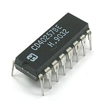 CD40257BE Quad Multiplexer 3-State DIP16 HARRIS