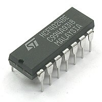 HCF4024BE 7Bit Binary Counter DIP14 STM