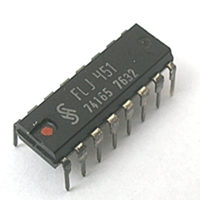 FLJ451 Shift Register 8-Bit DIP16 SIEMENS