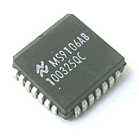 100325QC IC Translator SMD-PLCC28 NSC