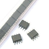 TLC372M Dual Differential Comparator SMD-SO8 TI