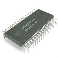 UB8840M RAM I-O UART Z8612 Zilog DIP64-1 RFT