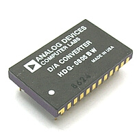 HDG0805BW DA Converter DIP24C AD