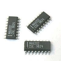 MAX202CSE-T RS232 Transceivers 5V SMD-SO16 MAXIM