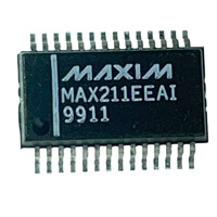 MAX211EEAI RS-232 Quad Transceivers SMD-SSOP28 MAXIM